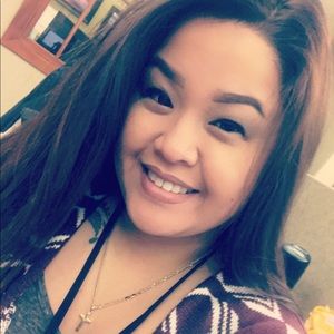 Meet your Posher, Iris